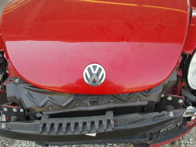 3VWRF31Y28M414575 - 2008 VOLKSWAGEN NEW BEETLE წითელი ფოტო 7