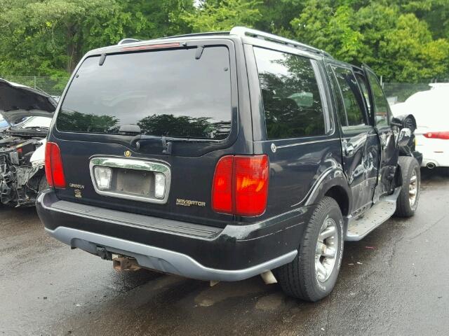 5LMFU28A4YLJ31572 - 2000 LINCOLN NAVIGATOR 黑色 照片 4