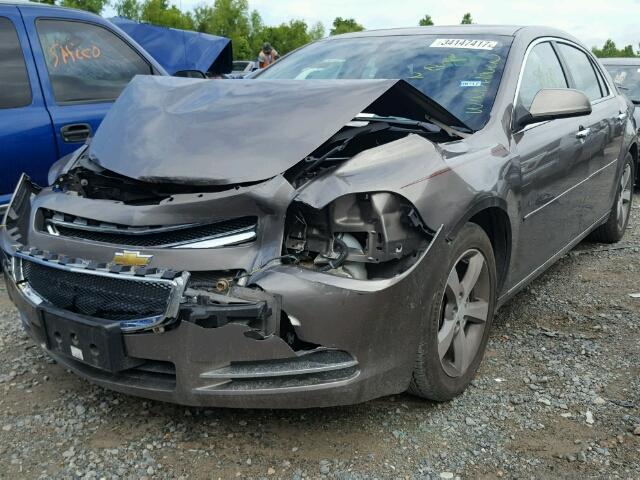 1G1ZC5EU3CF286816 - 2012 CHEVROLET MALIBU 1LT 灰色 照片 2
