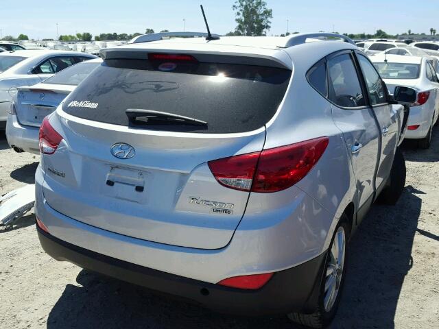 KM8JU3AC4DU671412 - 2013 HYUNDAI TUCSON GLS SILVER photo 4