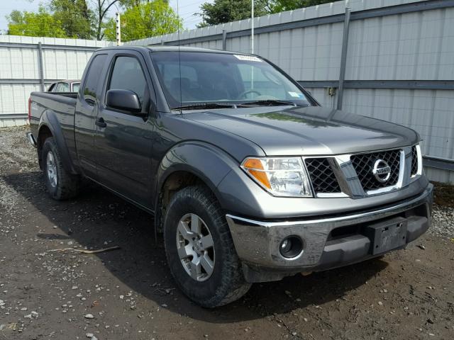 1N6AD06W65C406436 - 2005 NISSAN FRONTIER K GRAY photo 1