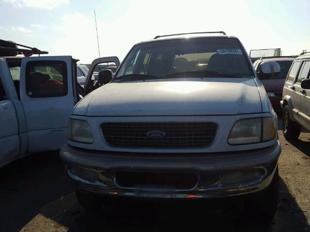 1FMFU18LXVLB36415 - 1997 FORD EXPEDITION WHITE photo 9