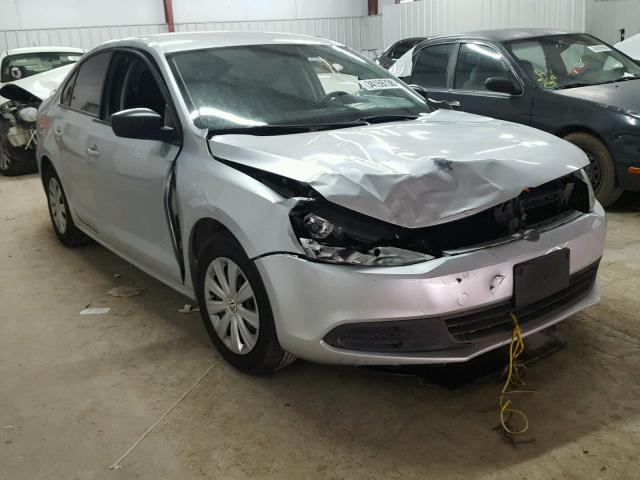 3VW2K7AJ3EM252698 - 2014 VOLKSWAGEN JETTA BASE 银色 照片 1