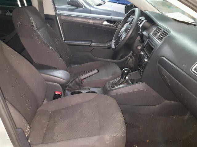 3VW2K7AJ3EM252698 - 2014 VOLKSWAGEN JETTA BASE 银色 照片 5