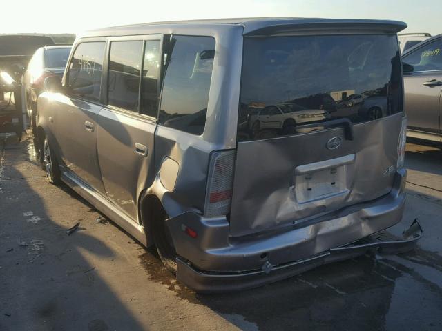 JTLKT324X50189169 - 2005 TOYOTA SCION XB SILVER photo 3