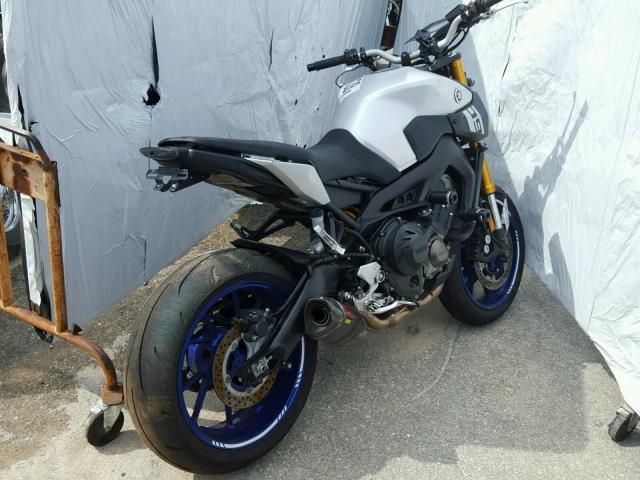 JYARN33E0FA006770 - 2015 YAMAHA FZ09 GRAY photo 4