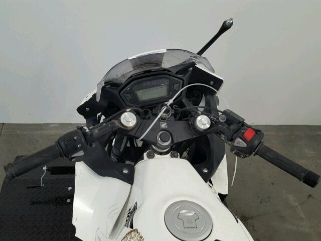 MLHPC4414D5003523 - 2013 HONDA CBR500 R WHITE photo 8