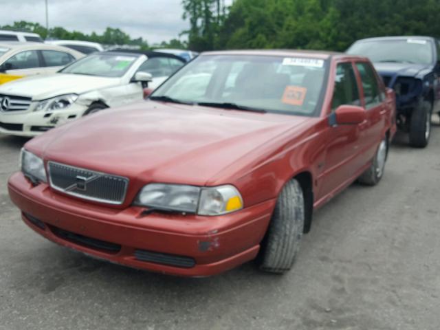 YV1LS5577W1498589 - 1998 VOLVO S70 RED photo 2