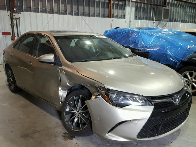 4T1BK1FK0FU028525 - 2015 TOYOTA CAMRY XSE WHITE photo 1