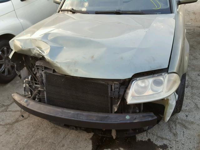 WVWYH63BX3E151088 - 2003 VOLKSWAGEN PASSAT GLX 绿色 照片 7