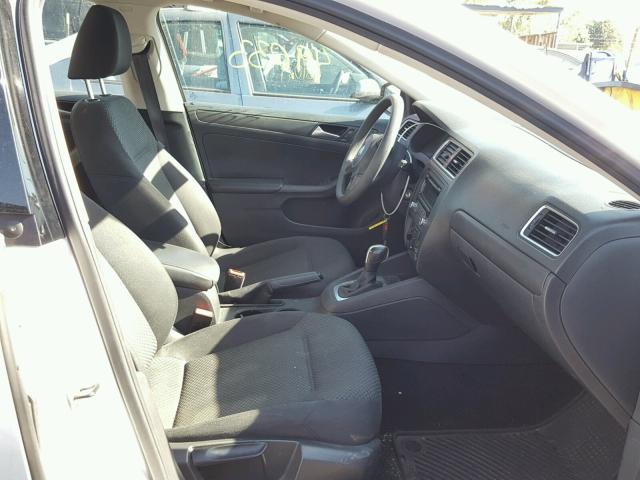 3VW2K7AJ9EM435121 - 2014 VOLKSWAGEN JETTA BASE WHITE photo 5