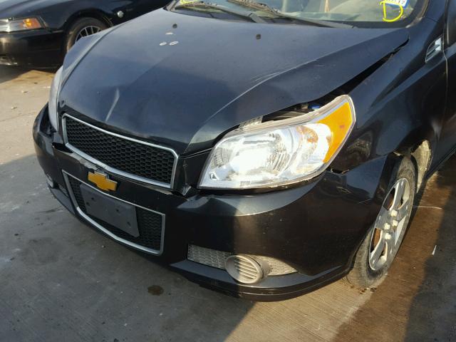 KL1TD6DE2BB172930 - 2011 CHEVROLET AVEO LS BLACK photo 9