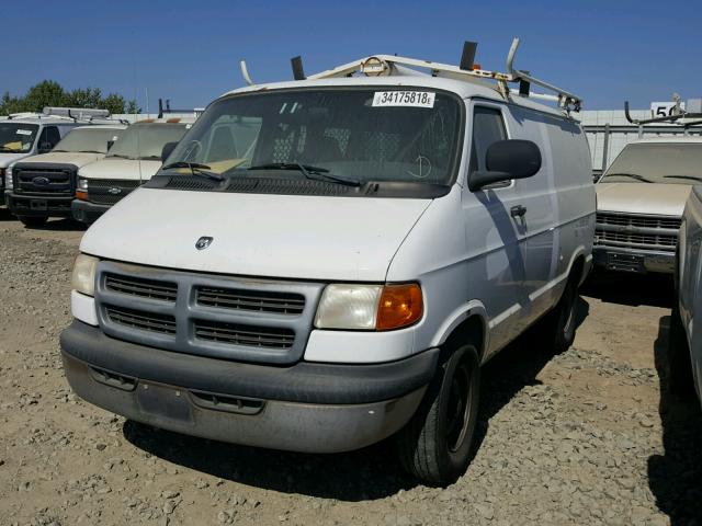 2B7HB11X5WK113674 - 1998 DODGE RAM VAN B1 WHITE photo 2