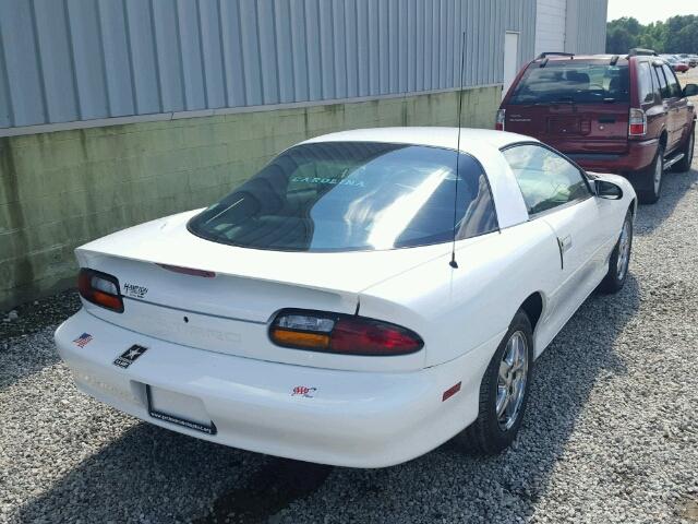 2G1FP22K5X2107465 - 1999 CHEVROLET CAMARO WHITE photo 4