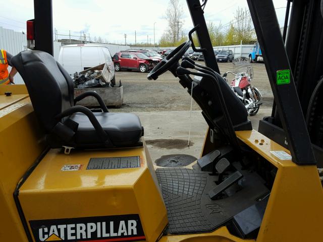 0000000AT88A00446 - 2007 CATE FORKLIFT YELLOW photo 5