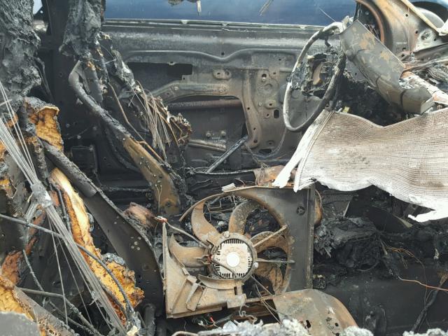 JTKJF5C70B3011101 - 2011 TOYOTA SCION TC 石墨色 照片 5