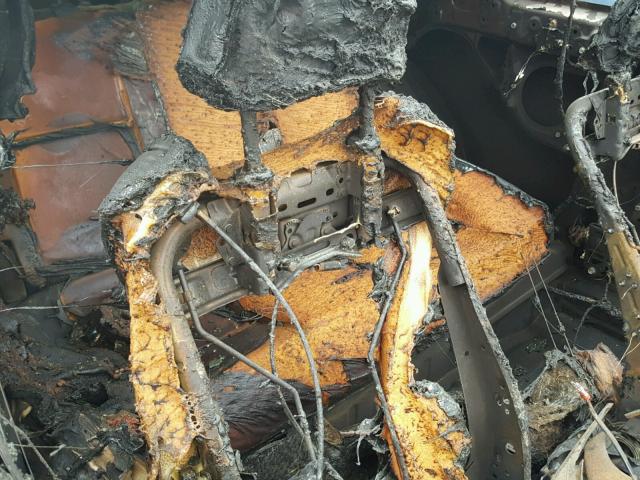 JTKJF5C70B3011101 - 2011 TOYOTA SCION TC 石墨色 照片 6