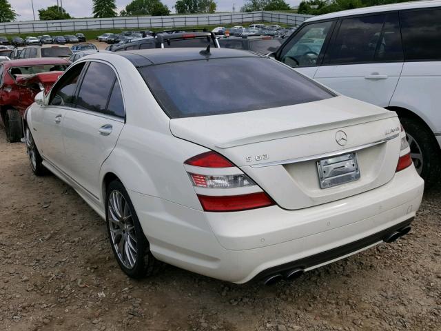 WDDNG77X48A163985 - 2008 MERCEDES-BENZ S63 WHITE photo 3