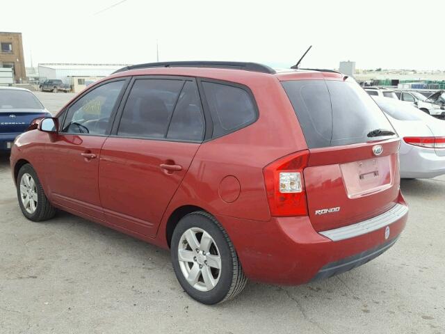 KNAFG525X87197349 - 2008 KIA RONDO BASE RED photo 3