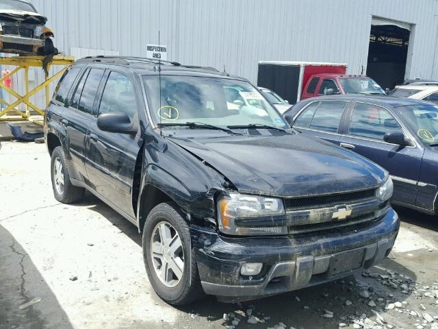 1GNDT13S452282531 - 2005 CHEVROLET TRAILBLAZE BLACK photo 1