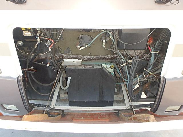 1RF12051012011644 - 2001 ROADMASTER RAIL DYANASTER WHITE photo 7