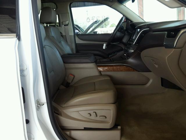 1GNSCKKC4FR606481 - 2015 CHEVROLET SUBURBAN C WHITE photo 5