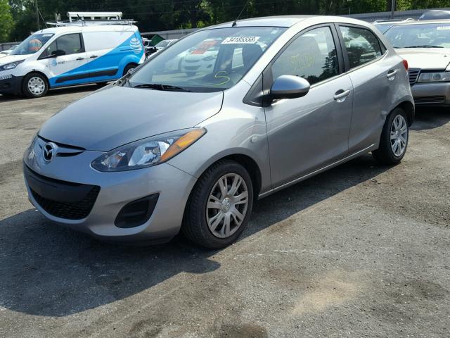 JM1DE1KY2E0188992 - 2014 MAZDA MAZDA2 SPO 银色 照片 2