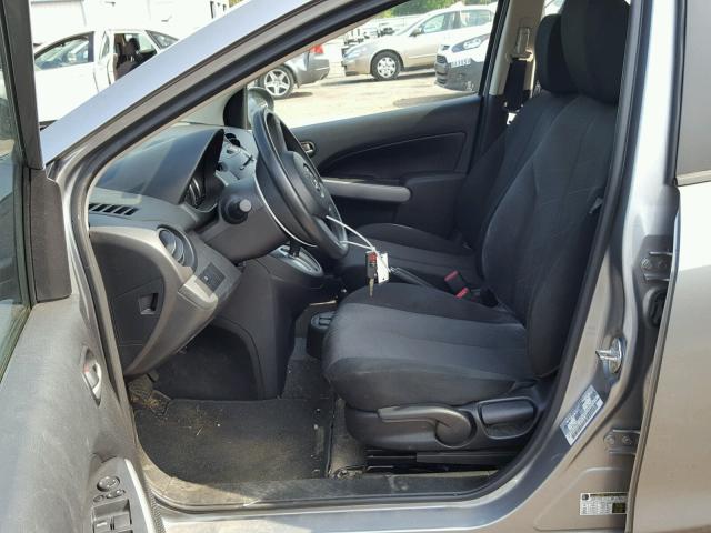 JM1DE1KY2E0188992 - 2014 MAZDA MAZDA2 SPO 银色 照片 5