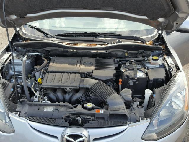 JM1DE1KY2E0188992 - 2014 MAZDA MAZDA2 SPO 银色 照片 7