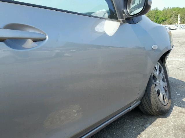 JM1DE1KY2E0188992 - 2014 MAZDA MAZDA2 SPO 银色 照片 9