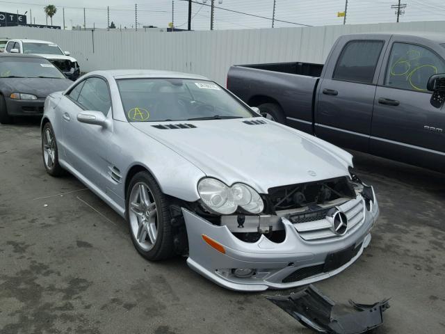 WDBSK71F97F125180 - 2007 MERCEDES-BENZ SL 550 SILVER photo 1