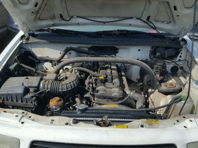 2CNBE18C3X6935525 - 1999 CHEVROLET TRACKER WHITE photo 7