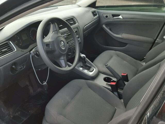 3VW2K7AJ8CM411857 - 2012 VOLKSWAGEN JETTA BASE 黑色 照片 5