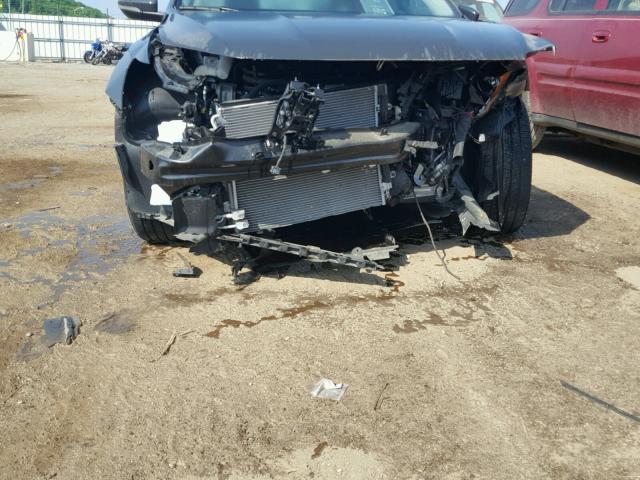 1VWDT7A34HC062700 - 2017 VOLKSWAGEN PASSAT R-L CHARCOAL photo 9