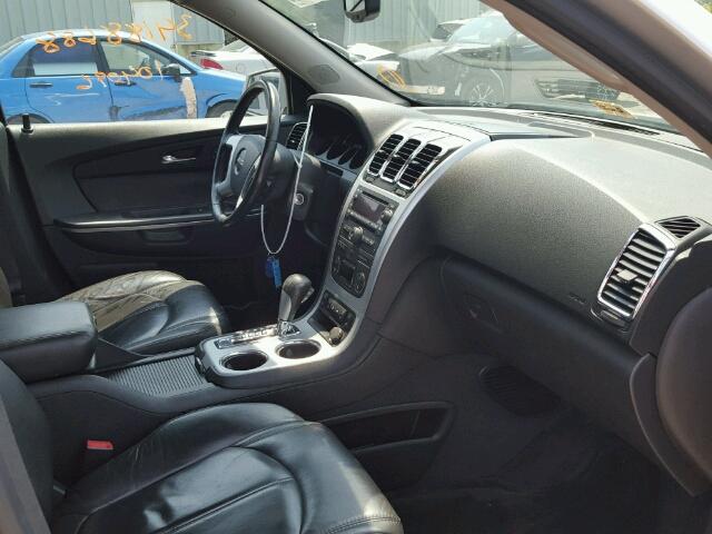 1GKLVMED5AJ106879 - 2010 GMC ACADIA SLT SILVER photo 5