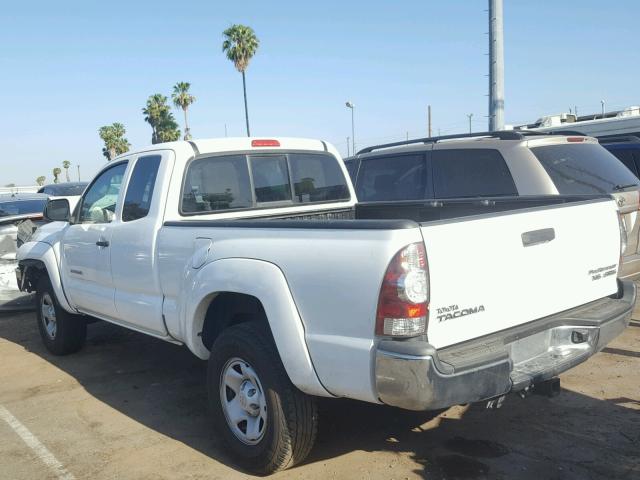 5TFTU4GN2CX016495 - 2012 TOYOTA TACOMA PRE WHITE photo 3