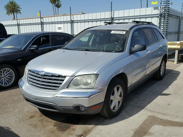 2C4GM68475R403158 - 2005 CHRYSLER PACIFICA T SILVER photo 2