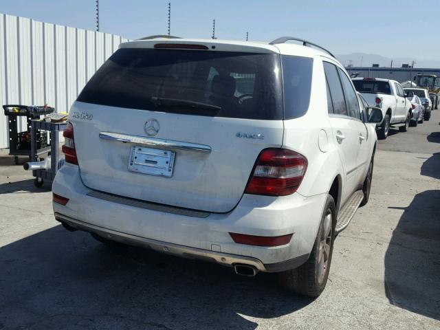 4JGBB8GB3AA541012 - 2010 MERCEDES-BENZ ML 350 4MA WHITE photo 4