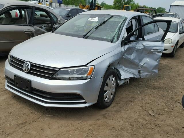 3VW2K7AJ9FM310900 - 2015 VOLKSWAGEN JETTA BASE 银色 照片 2