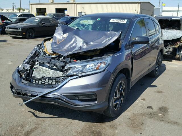 5J6RM4H40GL073379 - 2016 HONDA CR-V SE GRAY photo 2