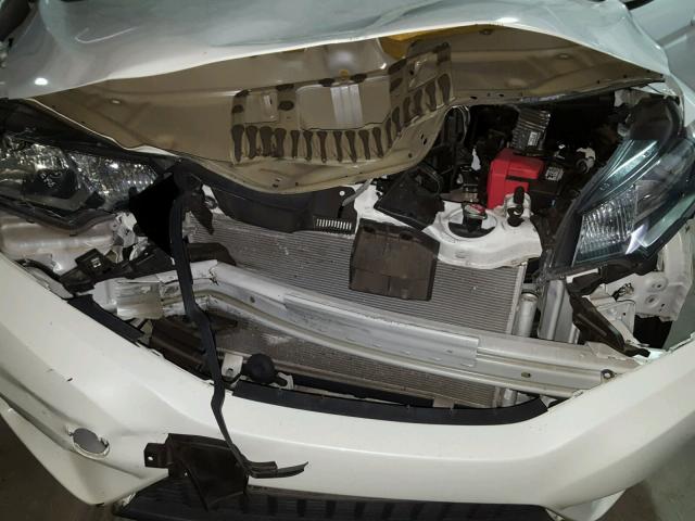 3HGGK5H50FM716412 - 2015 HONDA FIT LX أبيض صورة 7