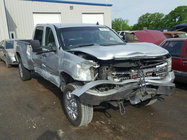 1GT423E85EF129996 - 2014 GMC SIERRA K35 SILVER photo 1