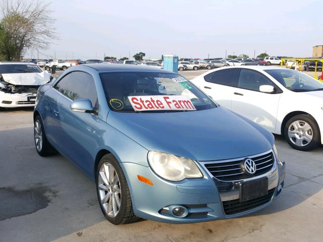 WVWDB71FX7V033883 - 2007 VOLKSWAGEN EOS 3.2L S BLUE photo 1