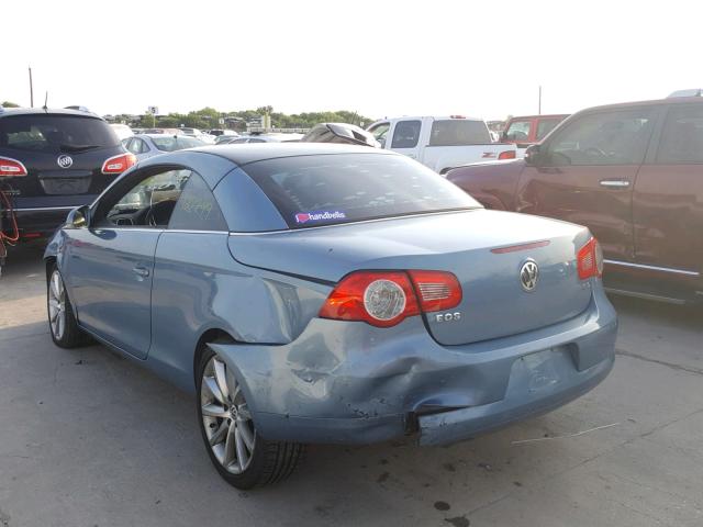 WVWDB71FX7V033883 - 2007 VOLKSWAGEN EOS 3.2L S BLUE photo 3