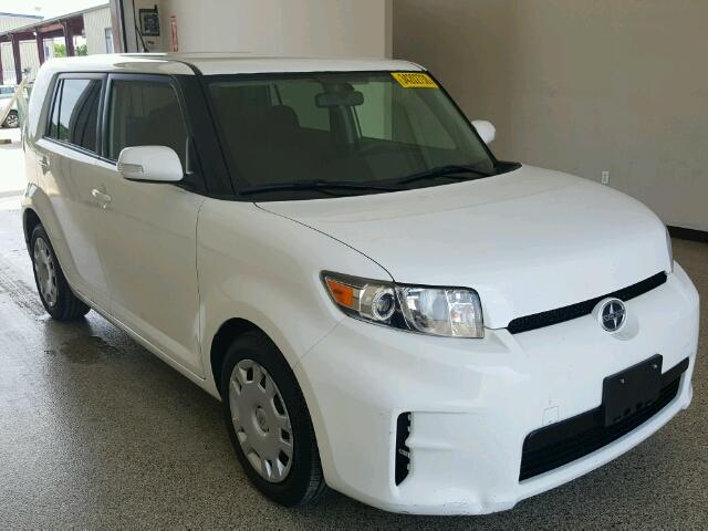 JTLZE4FE6FJ072086 - 2015 TOYOTA SCION XB თეთრი ფოტო 1