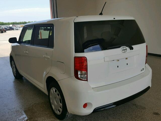 JTLZE4FE6FJ072086 - 2015 TOYOTA SCION XB თეთრი ფოტო 3
