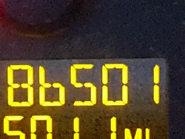 1G8AJ52F25Z167599 - 2005 SATURN ION LEVEL SILVER photo 8