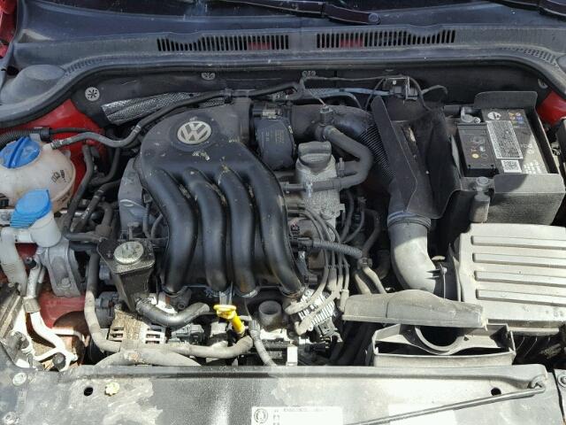 3VW2K7AJXFM299776 - 2015 VOLKSWAGEN JETTA BASE 红色 照片 7