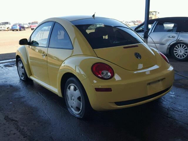 3VWPG3AG6AM020871 - 2010 VOLKSWAGEN NEW BEETLE 黄色 照片 3