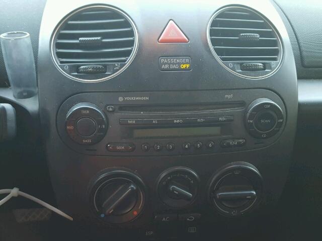 3VWPG3AG6AM020871 - 2010 VOLKSWAGEN NEW BEETLE 黄色 照片 9